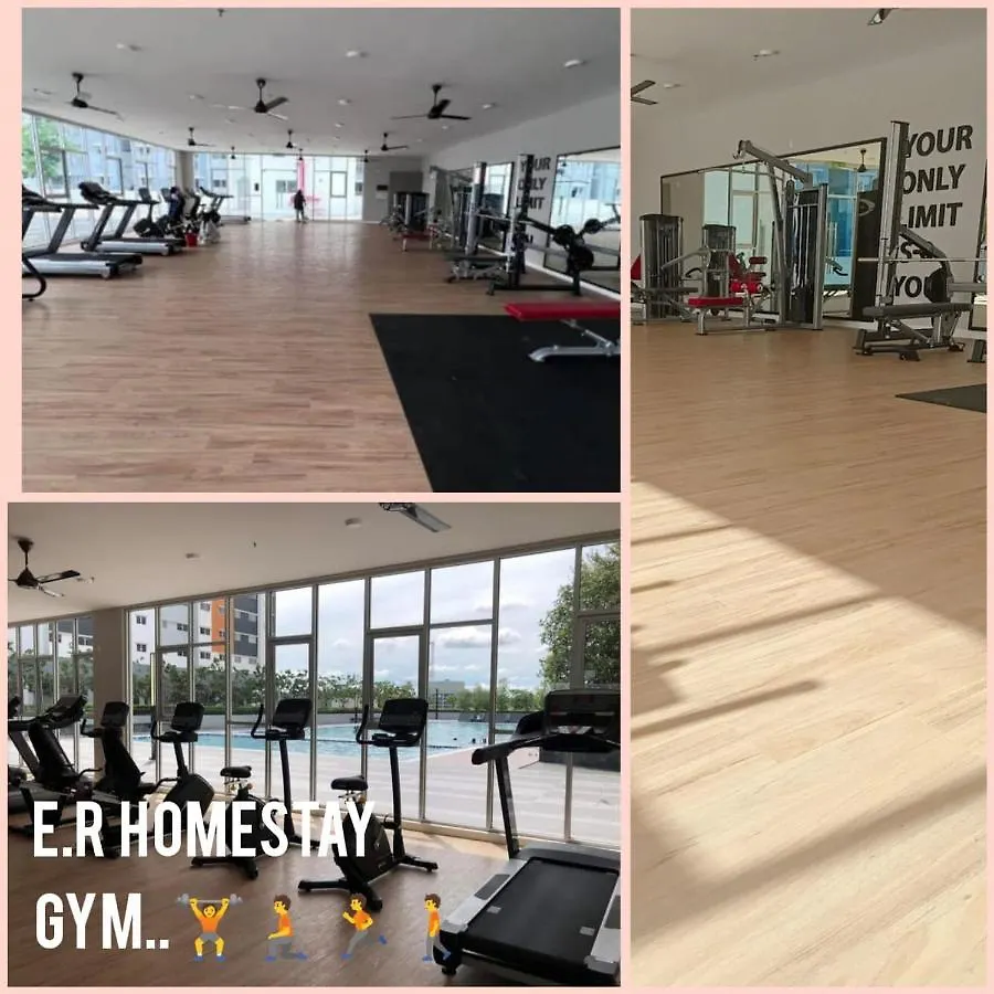 아파트 Er Homestay For Family Transit Nearby Klia 세팡