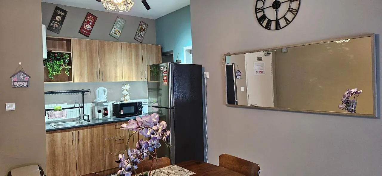Er Homestay For Family Transit Nearby Klia Sepang 0*,  Malaysia